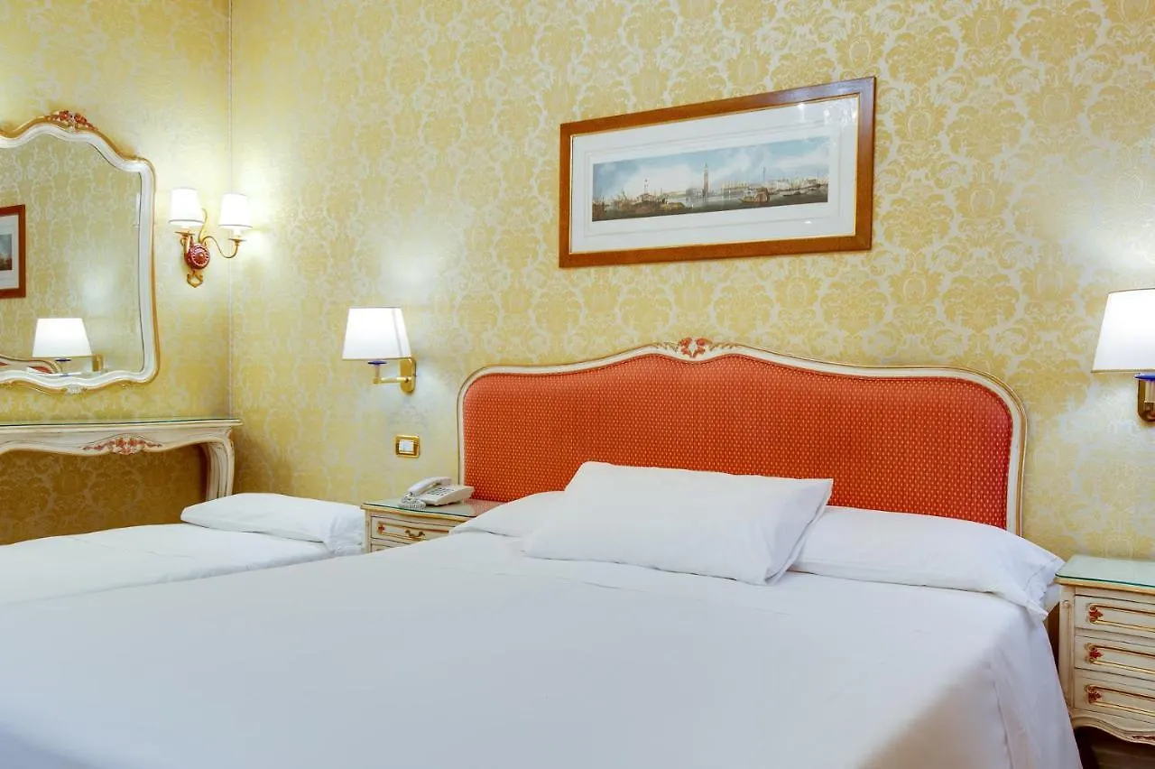 Hotel Antiche Figure Venice