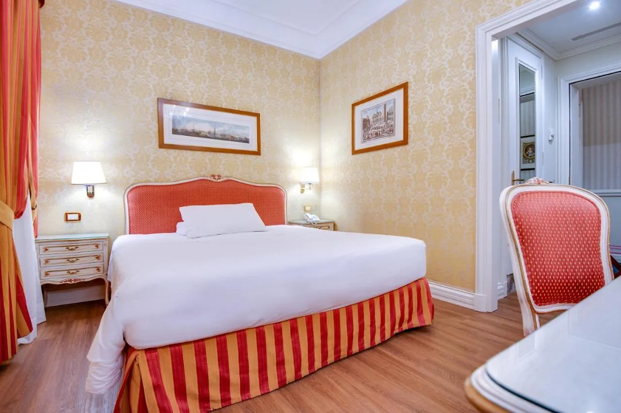 Hotel Antiche Figure Venice