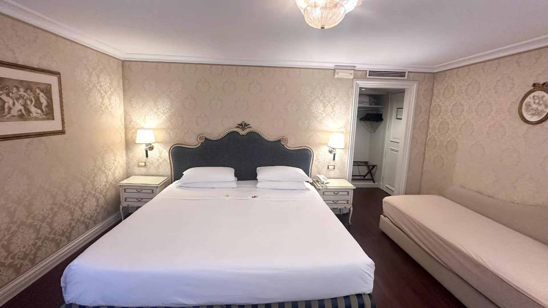 Hotel Antiche Figure Venice