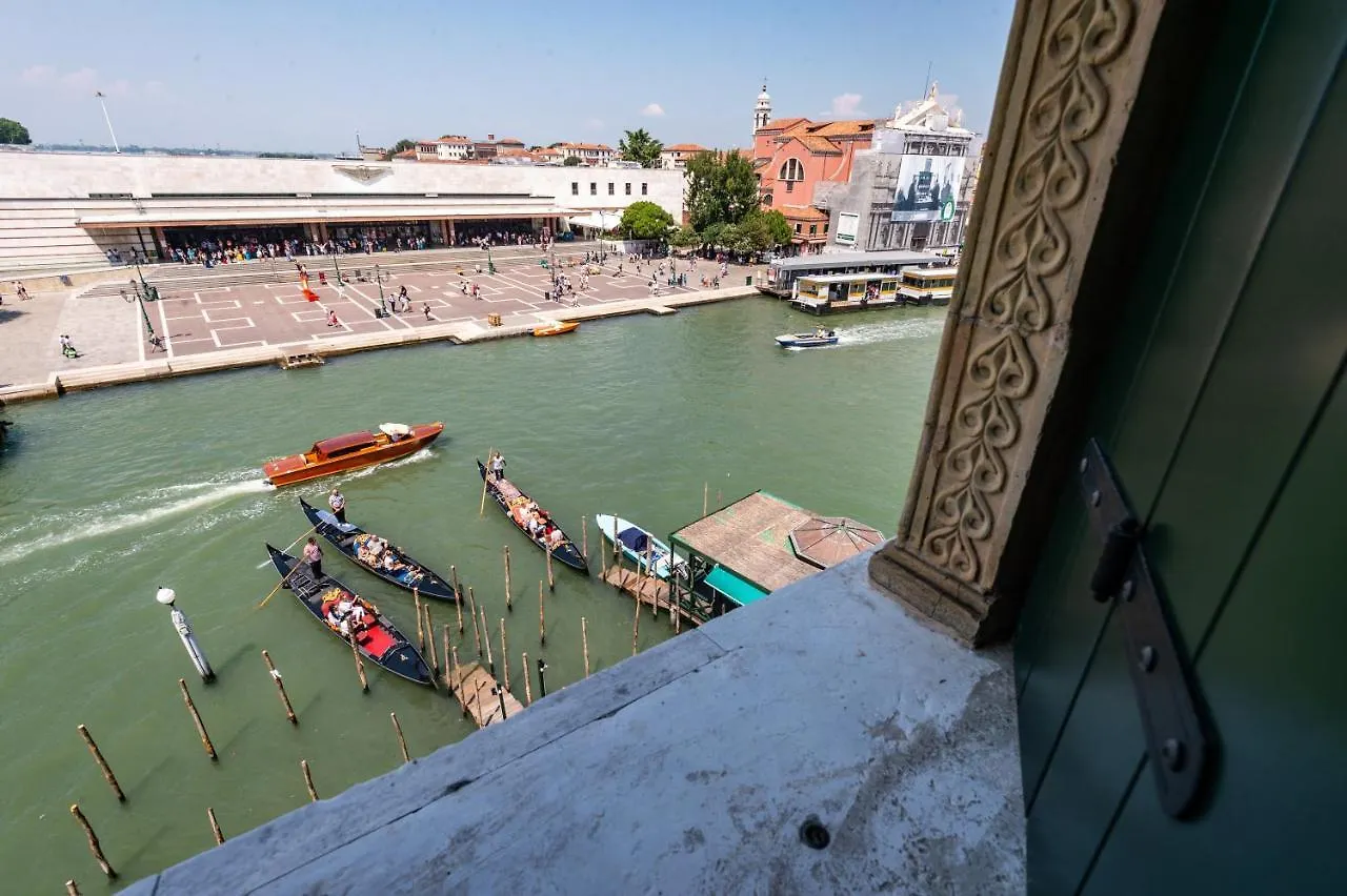 ***  Hotel Antiche Figure Venice Italy