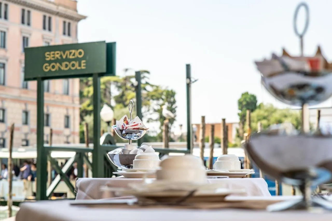 Hotel Antiche Figure Venice