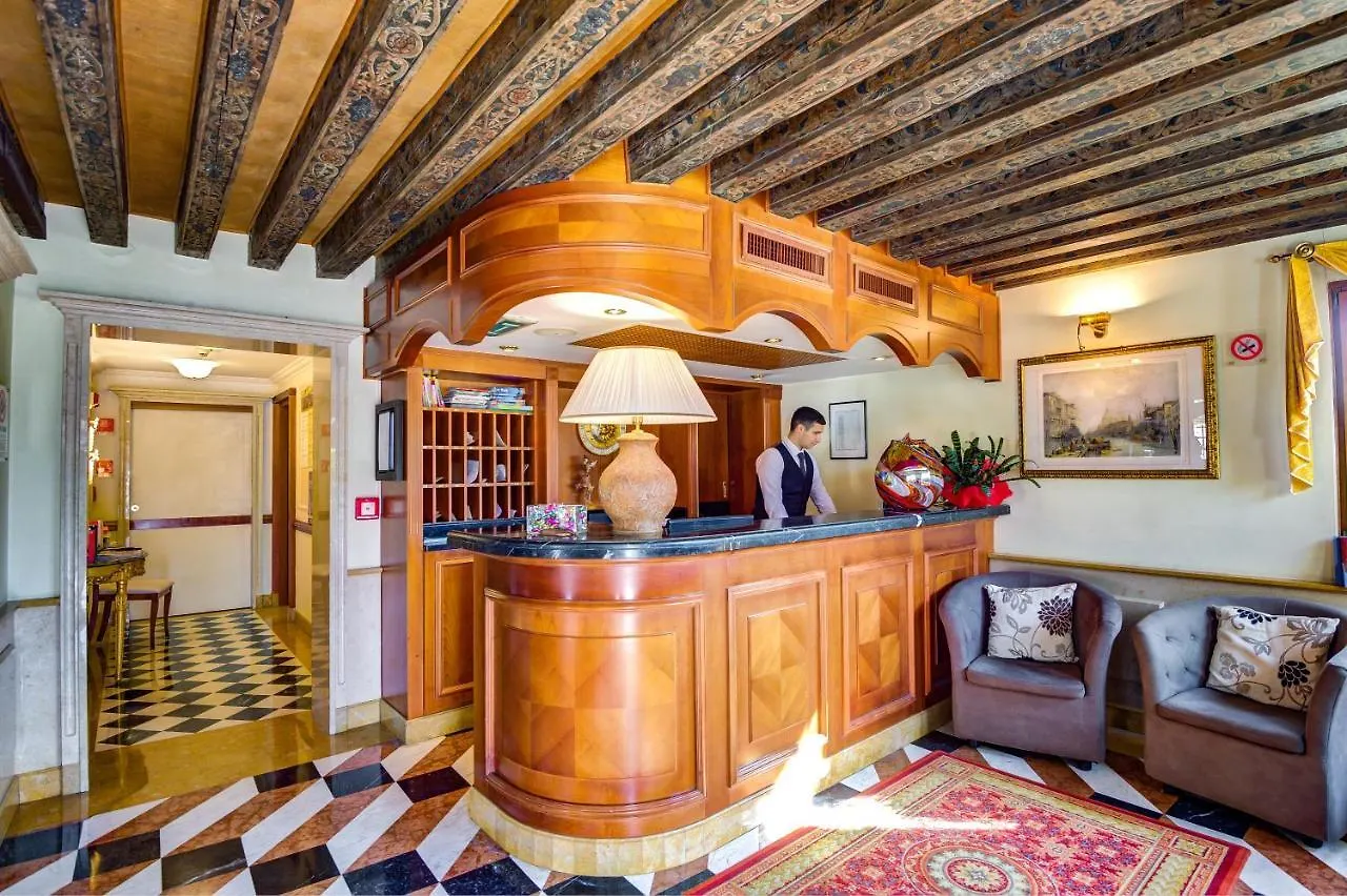 Hotel Antiche Figure Venetië